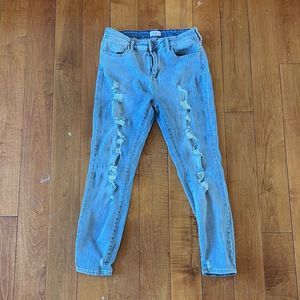 CELLO Distressed Jeans